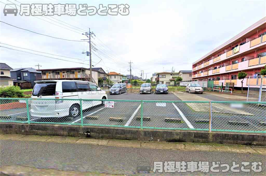 松戸市二十世紀が丘中松町78-1の月極駐車場2