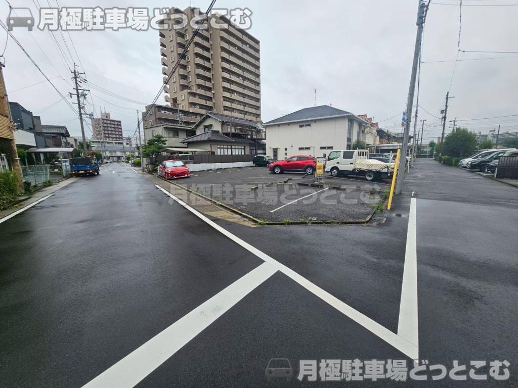 名古屋市西区児玉3丁目3207の月極駐車場2