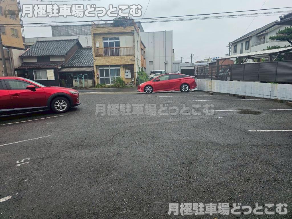 名古屋市西区児玉3丁目3207の月極駐車場4