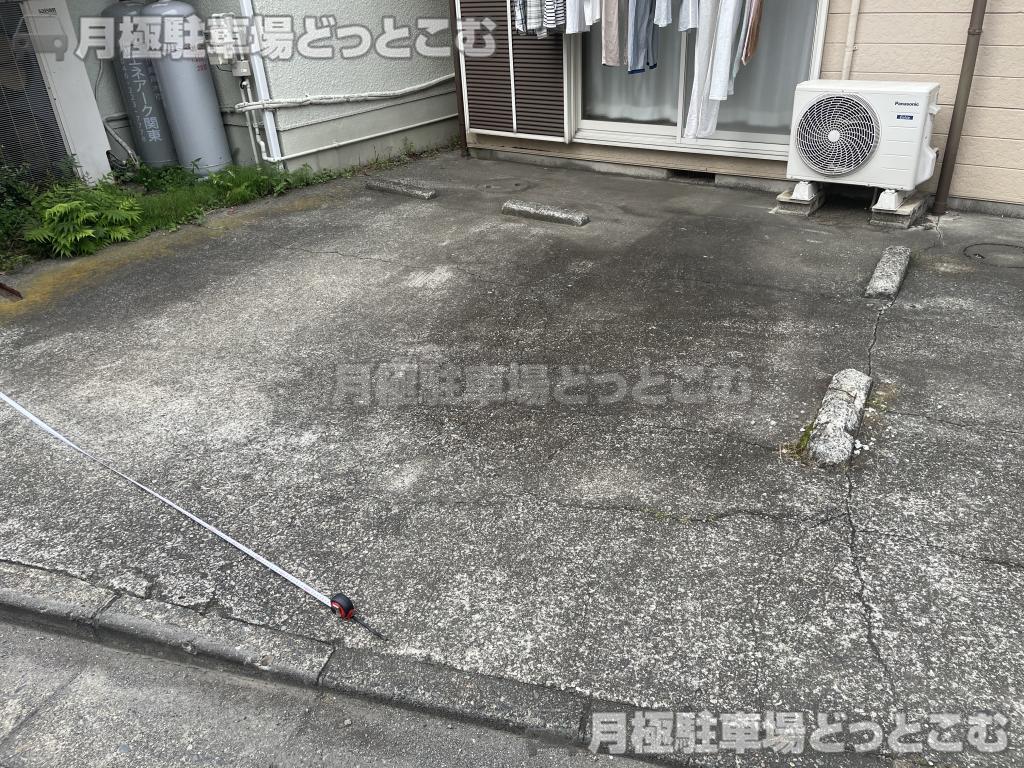 座間市ひばりが丘2丁目48-31の月極駐車場5
