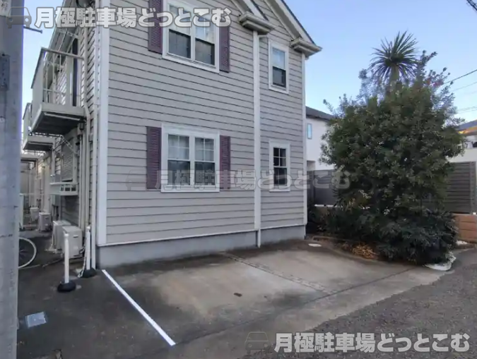 国分寺市東元町1丁目3-14の月極駐車場1