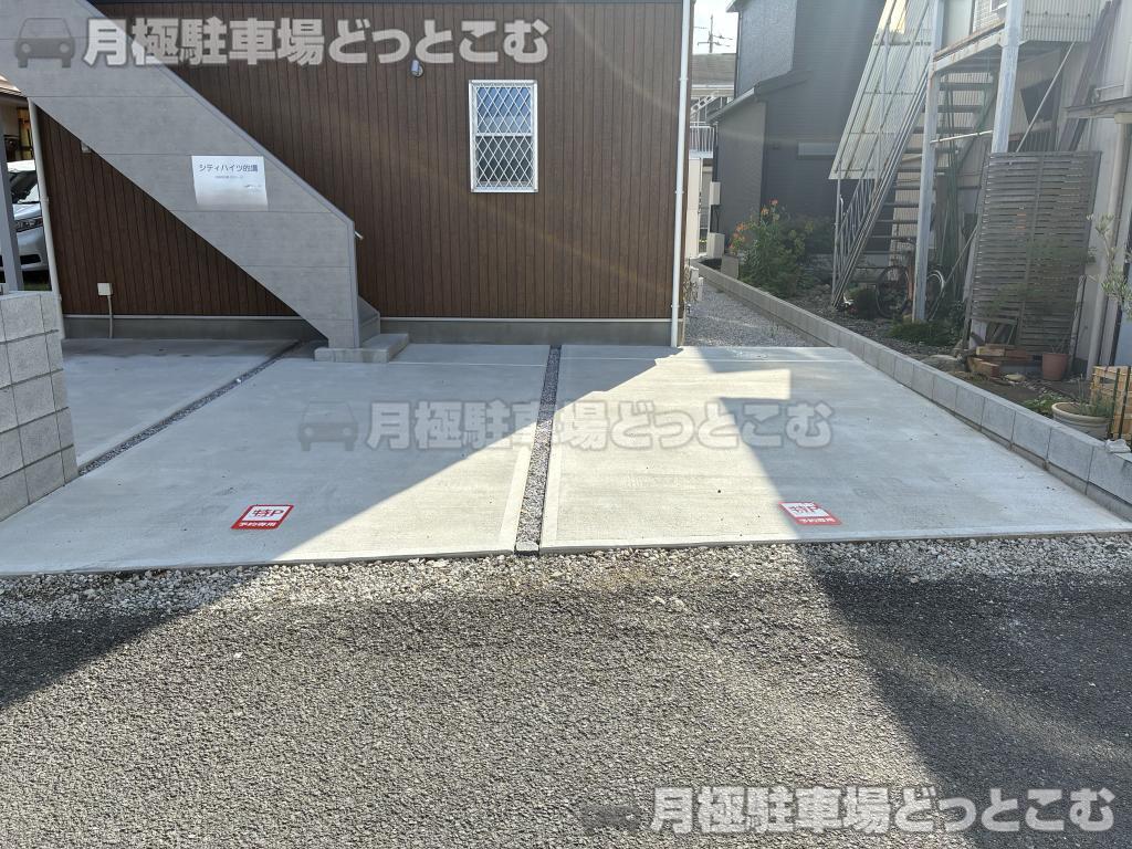 川越市的場2201-10の月極駐車場3