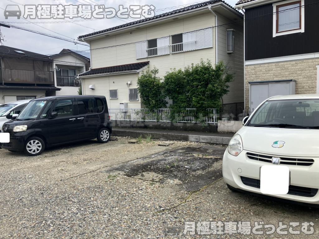 北名古屋市二子神明9-1の月極駐車場8
