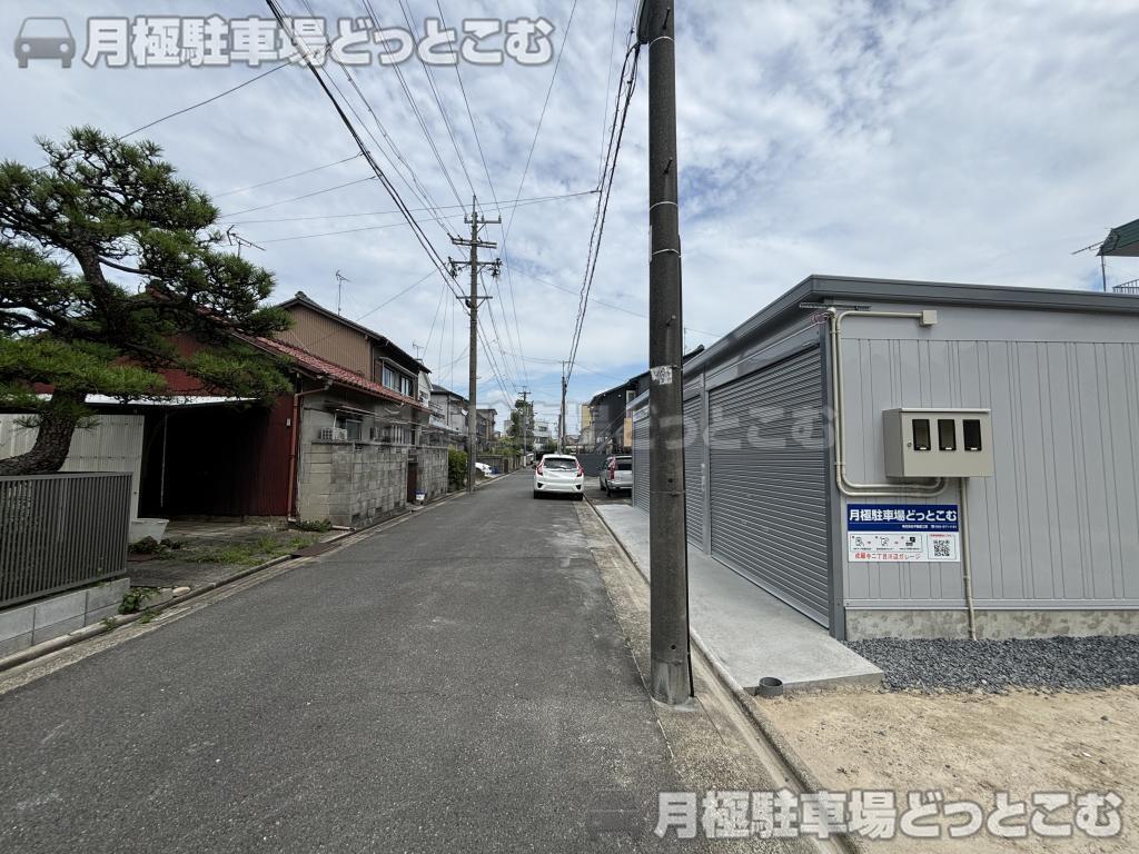 名古屋市北区成願寺2丁目208番1、208番2の月極駐車場3