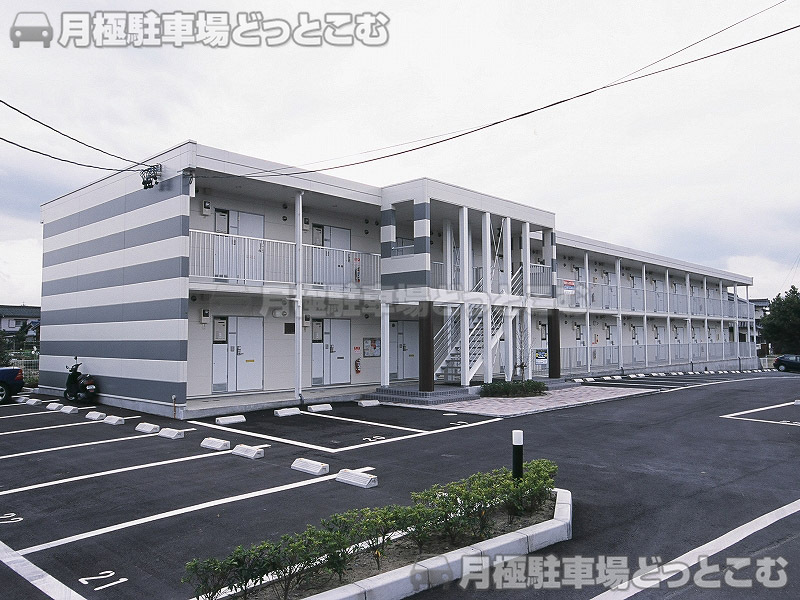 知多郡武豊町北新田18の月極駐車場2