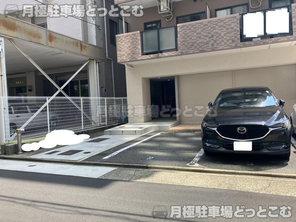 名古屋市西区那古野2丁目2423の月極駐車場10
