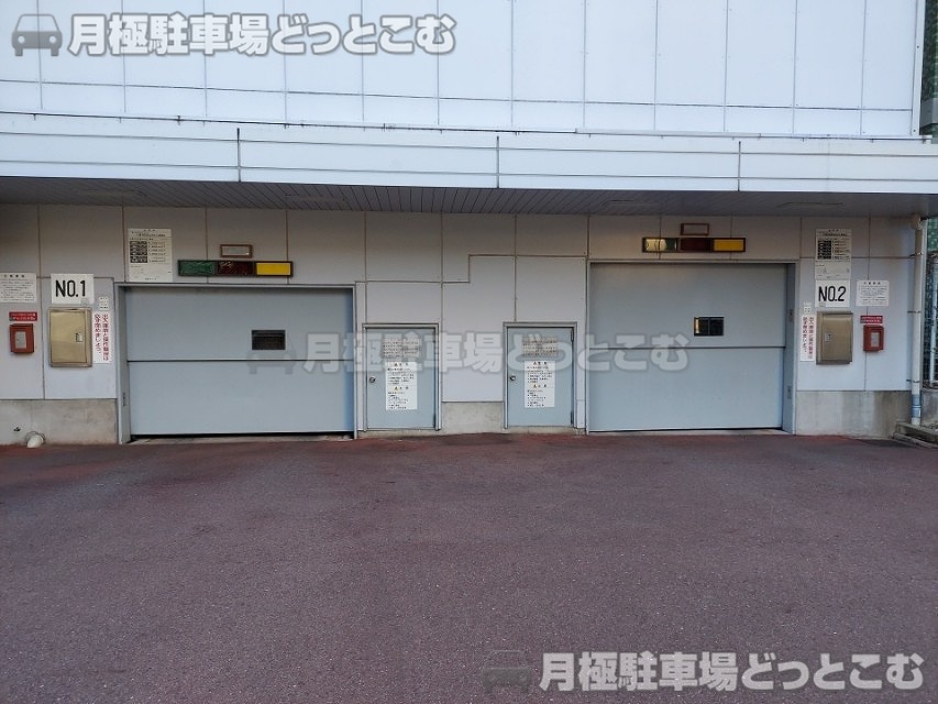 名古屋市中区大須1丁目29-52の月極駐車場1