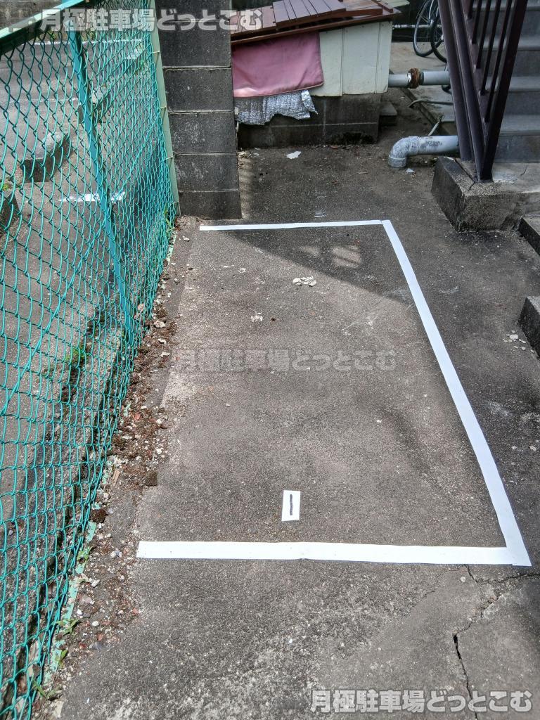 水戸市見川5丁目2-14の月極駐車場2