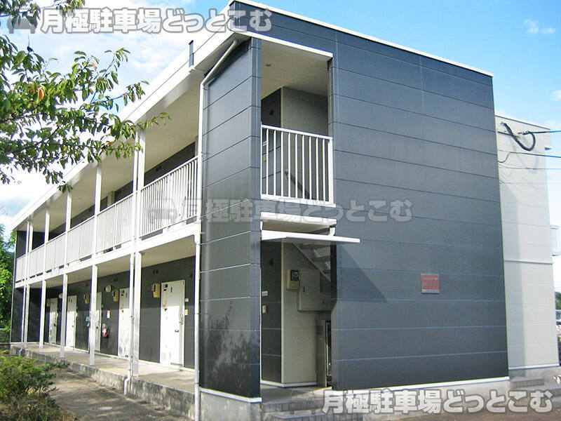伊万里市二里町八谷搦伊万里二本松1212の月極駐車場1