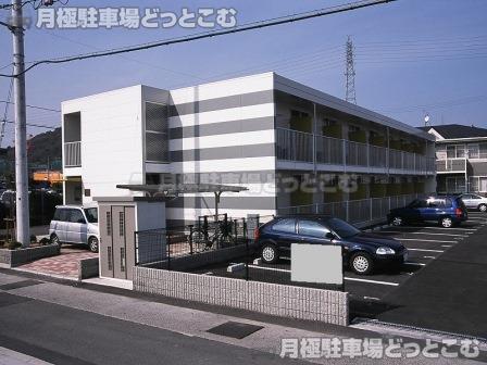 高松市勅使町828－1の月極駐車場1