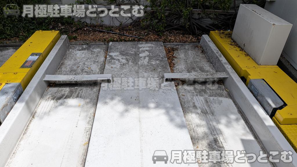 世田谷区上馬4丁目18-9の月極駐車場9