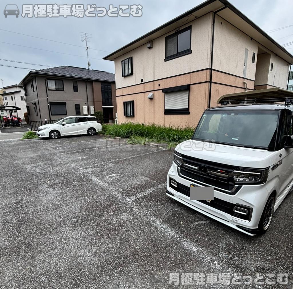 北足立郡伊奈町中央5丁目219の月極駐車場1