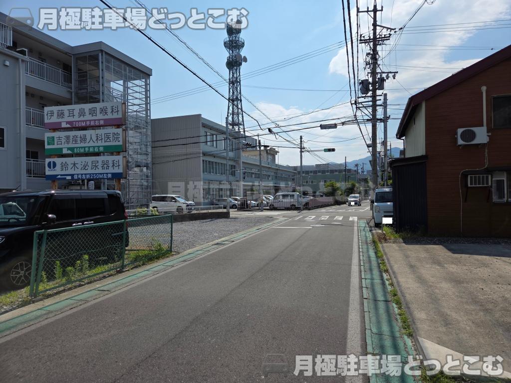 長野市鶴賀88-1の月極駐車場2