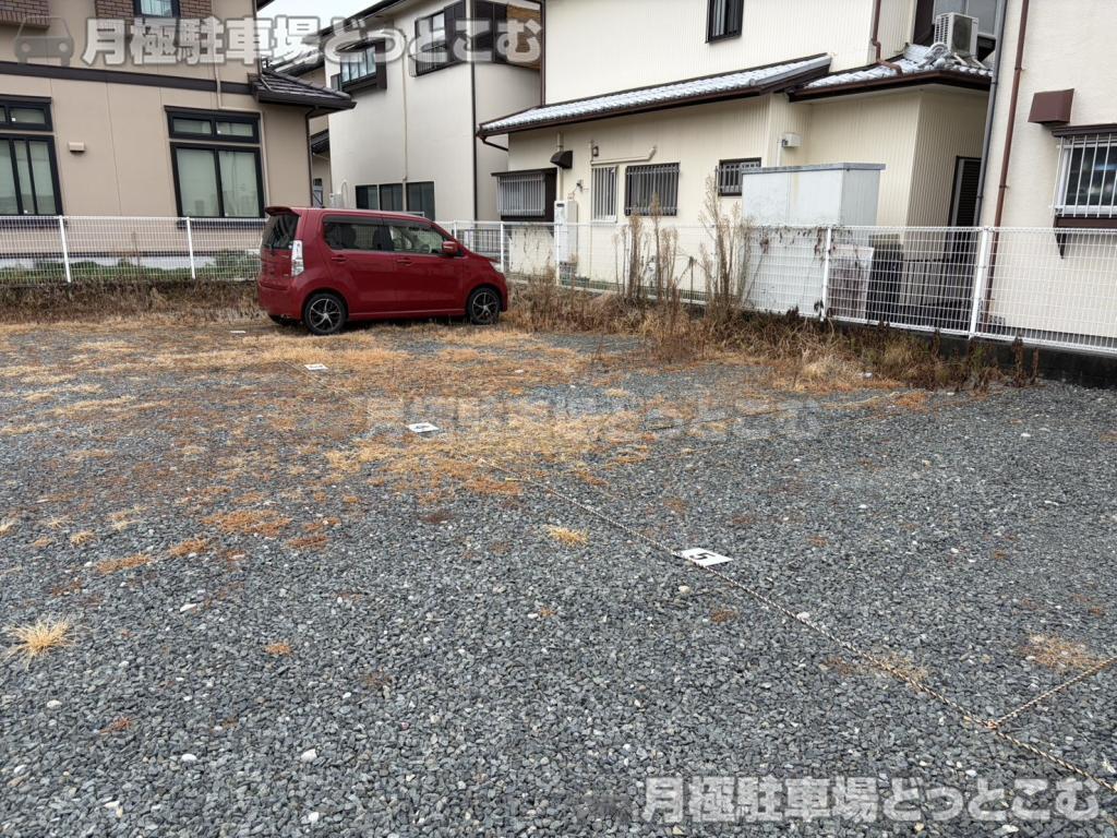 浜松市中央区安松町69-2の月極駐車場2
