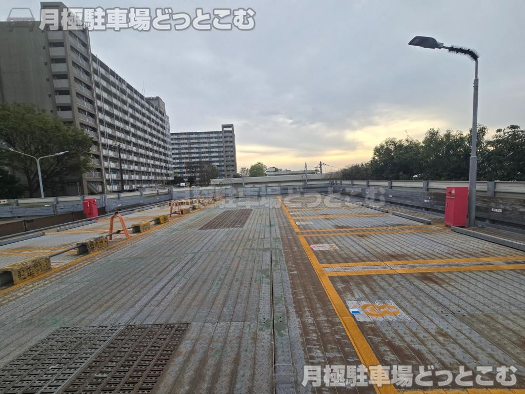 横浜市港南区港南台2丁目2−6の月極駐車場1