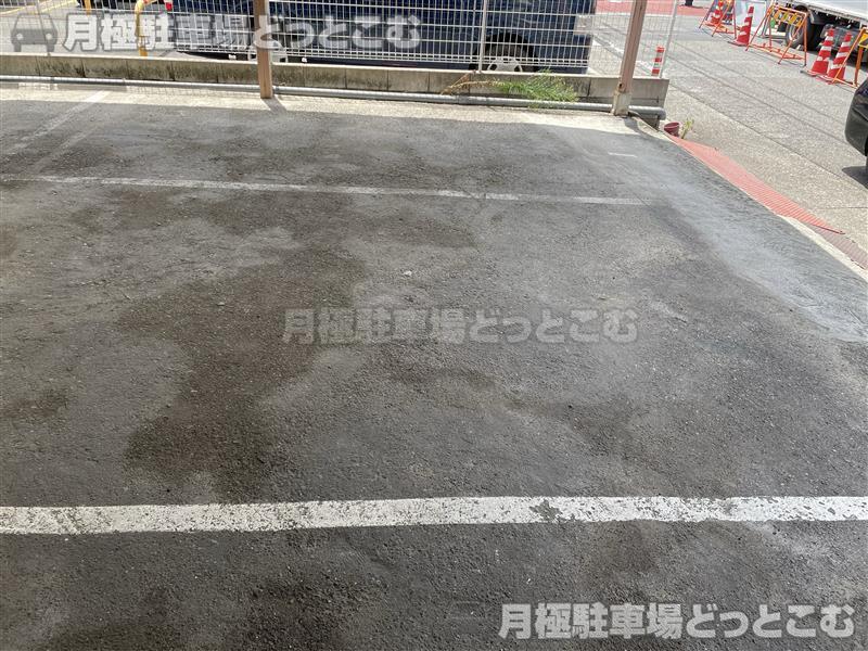 名古屋市中村区中村本町1丁目13の月極駐車場6