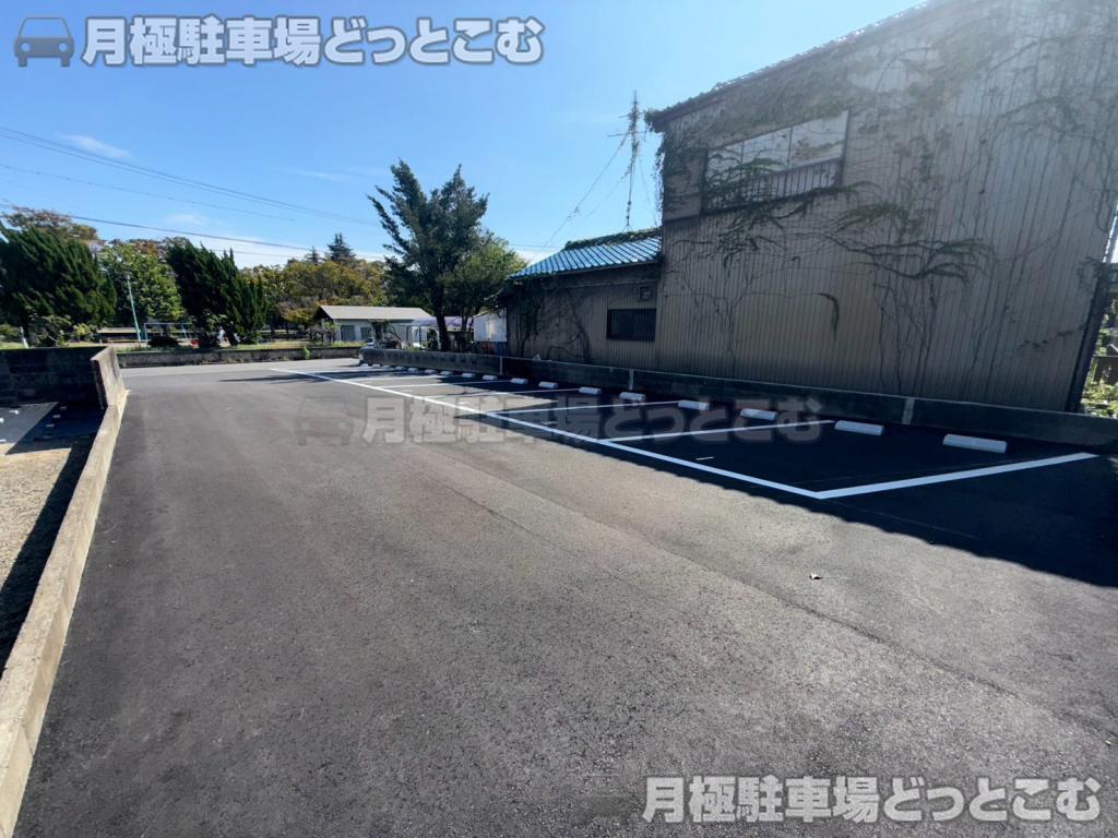 桑名市内堀171の月極駐車場7