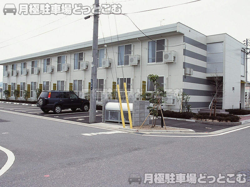 新潟市西区みずき野2－7－30の月極駐車場1
