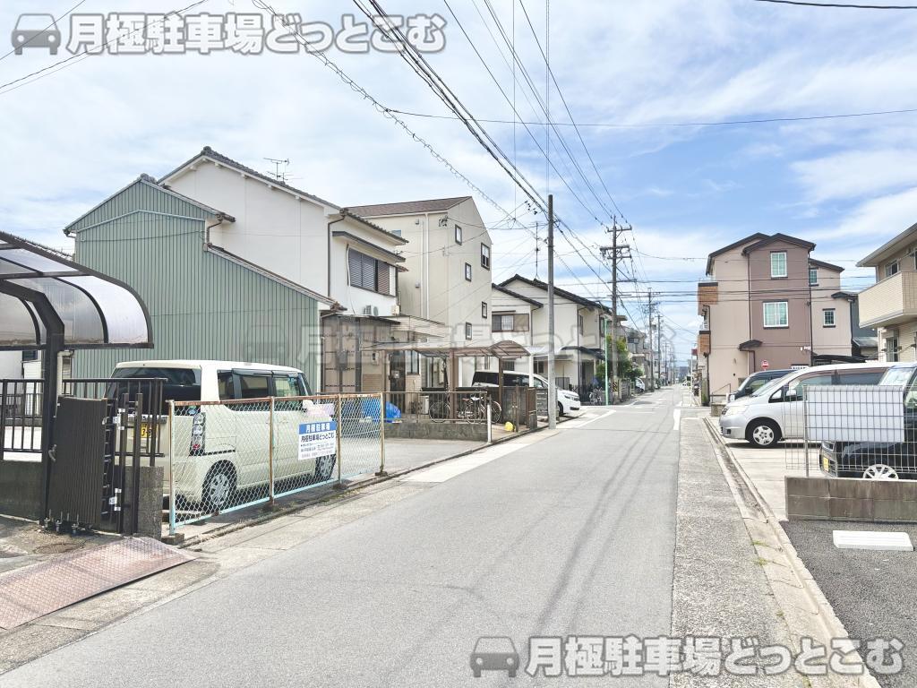 名古屋市中村区草薙町3丁目68の月極駐車場10
