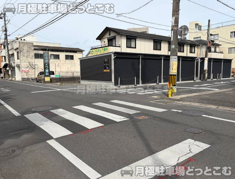 岡山市中区古京町1丁目2−10の月極駐車場2