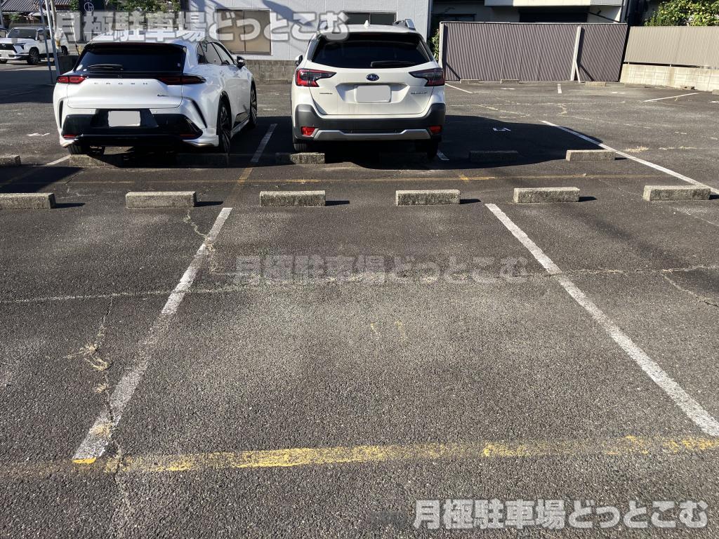 名古屋市昭和区永金町2丁目23.24.25の月極駐車場7