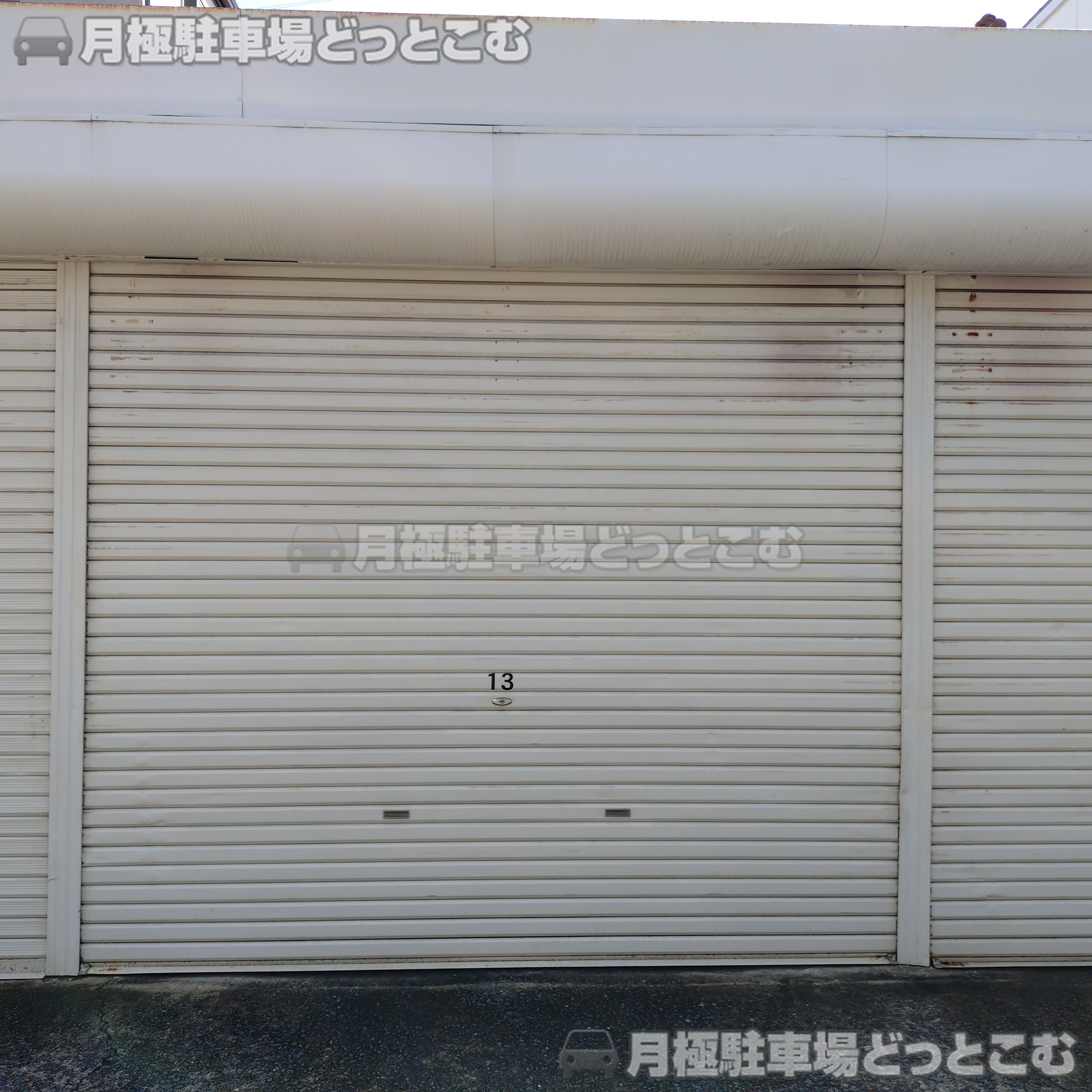 大阪市鶴見区安田4丁目3-25の月極駐車場4