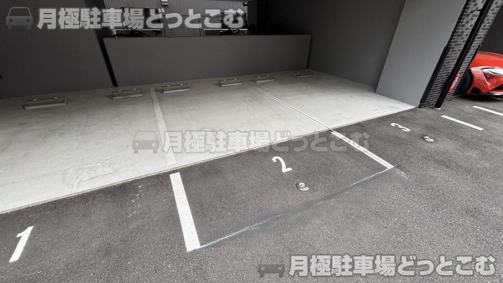 名古屋市中村区太閤通5丁目22の月極駐車場5