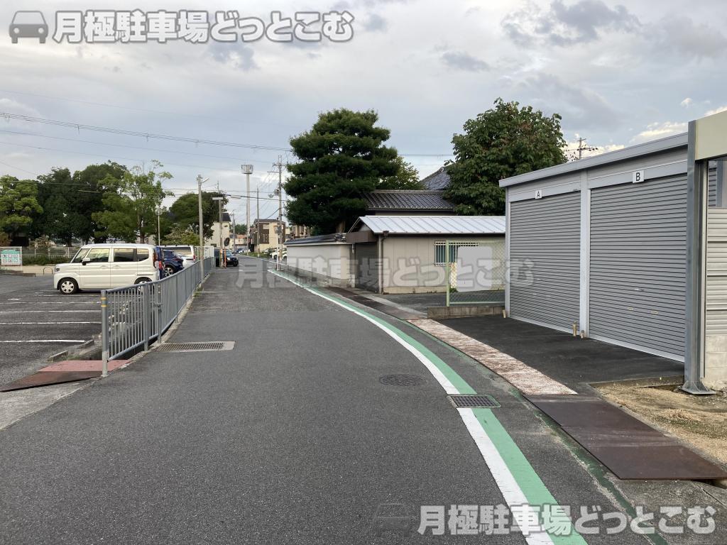 堺市美原区大饗202の月極駐車場9