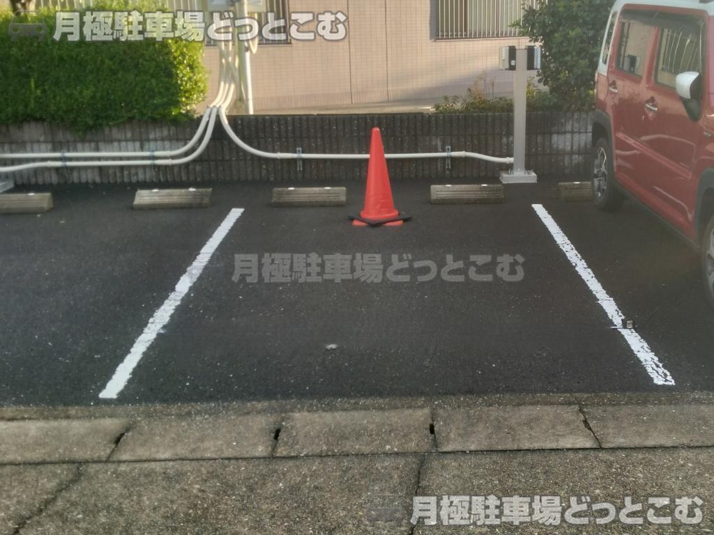 名古屋市西区五才美町19の月極駐車場8
