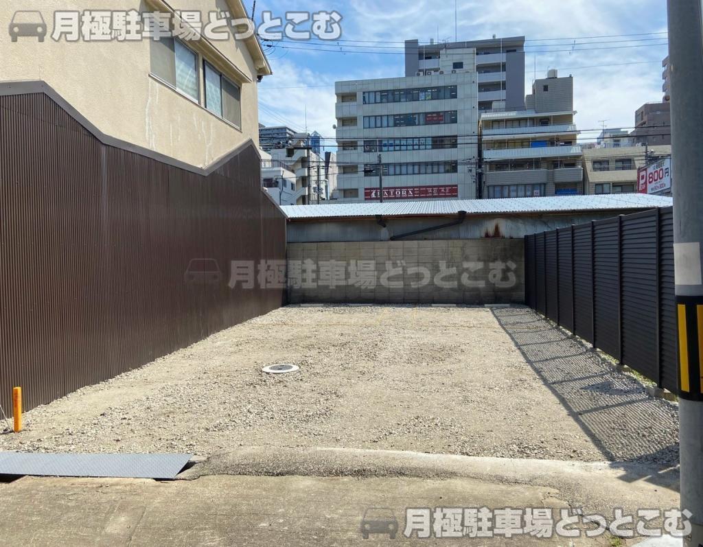 堺市堺区南花田口町2丁62番1の月極駐車場1