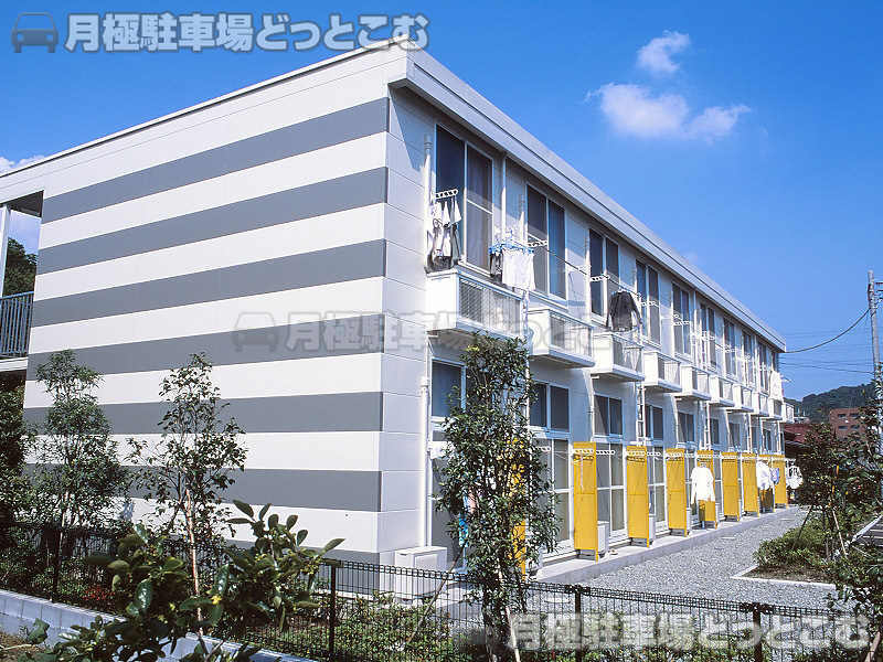 横浜市栄区上郷町174－1の月極駐車場1