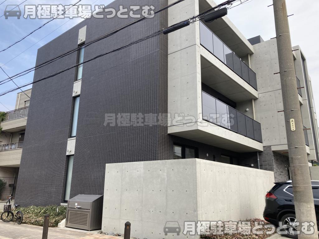 名古屋市昭和区恵方町3丁目3-1の月極駐車場3