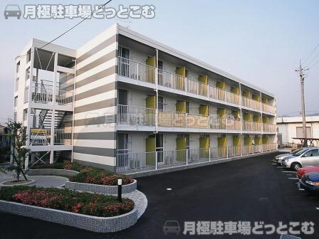 富田林市川向町2－34の月極駐車場1