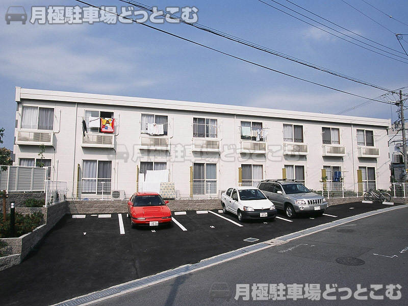 堺市北区百舌鳥西之町2－535－3の月極駐車場1