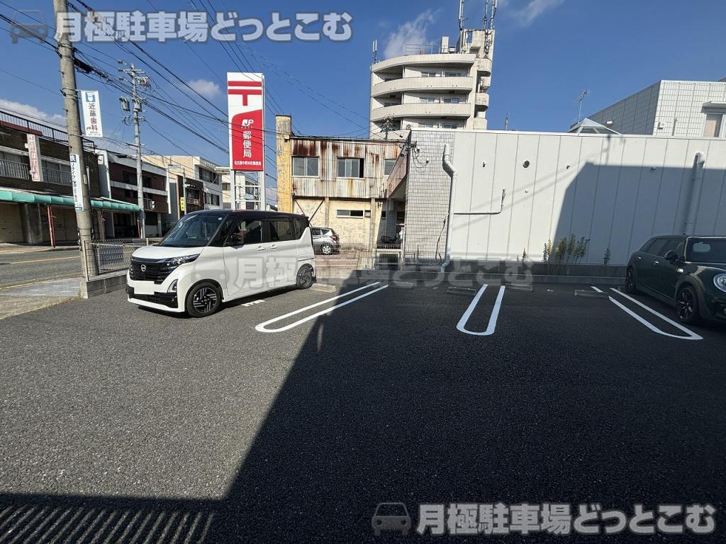 名古屋市中川区中野本町1丁目40番の月極駐車場2