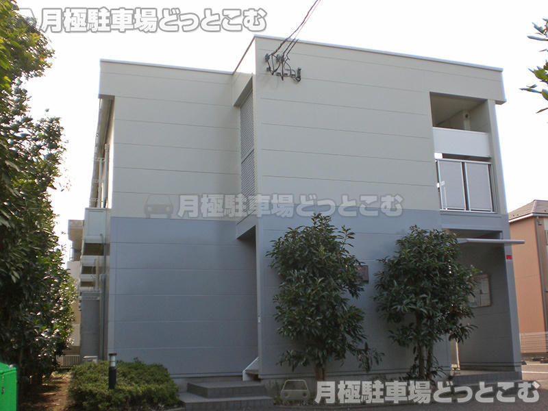 藤沢市鵠沼海岸5－7－7の月極駐車場1