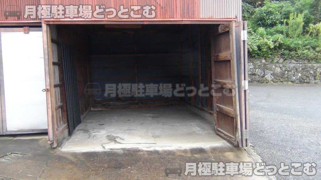 北九州市八幡東区帆柱4丁目9-2の月極駐車場2