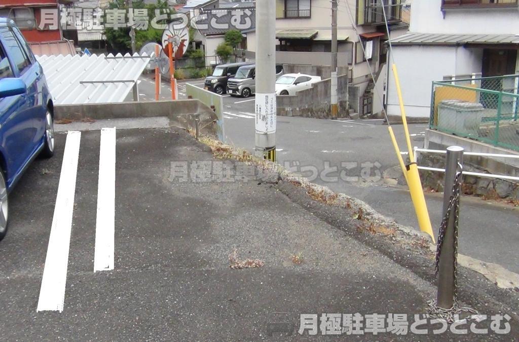 北九州市八幡東区帆柱4丁目9-2の月極駐車場1