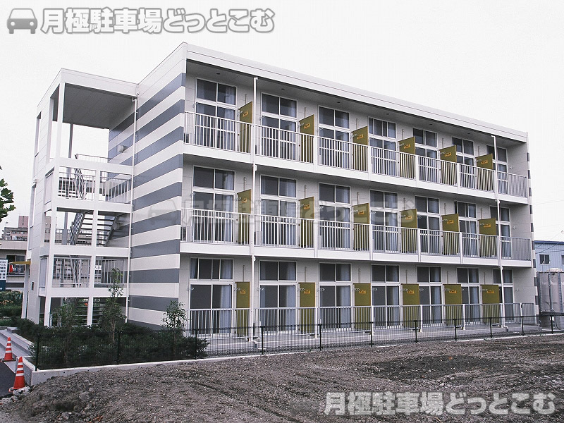 清須市西枇杷島町城並3－4－13の月極駐車場2