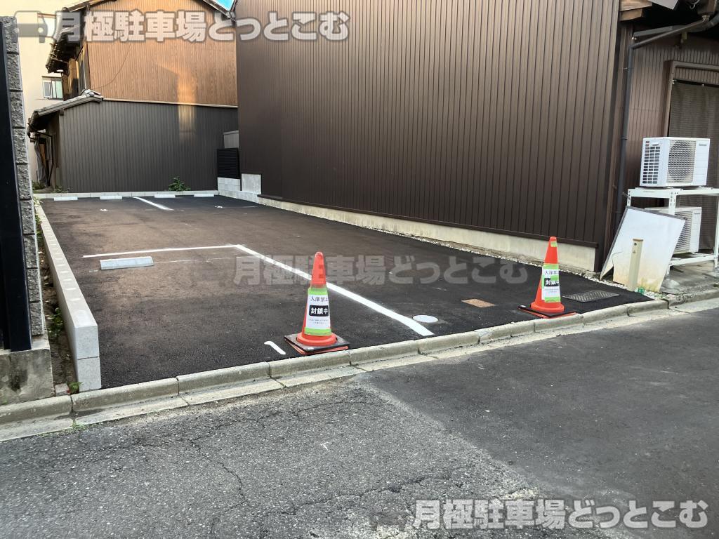 名古屋市中村区若宮町1丁目5番2の月極駐車場2