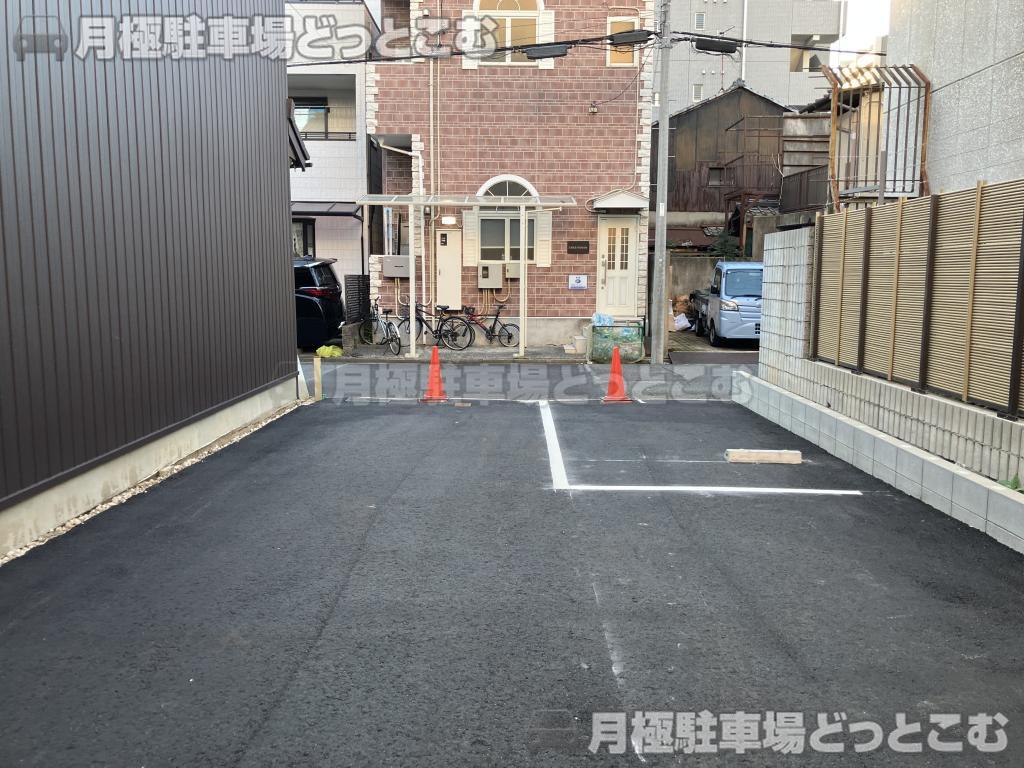名古屋市中村区若宮町1丁目5番2の月極駐車場7