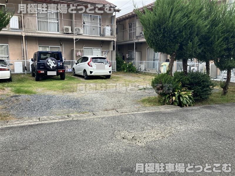 名古屋市千種区猫洞通3丁目7-7の月極駐車場1