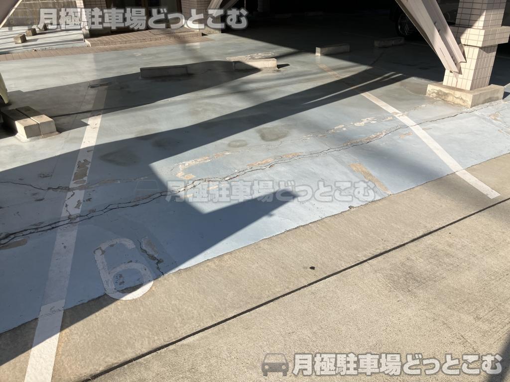 名古屋市北区杉村1丁目24-1の月極駐車場1