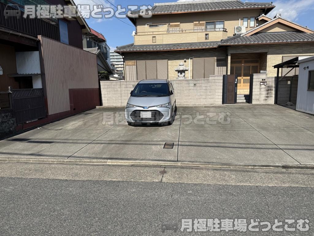 名古屋市港区明正1丁目120の月極駐車場2