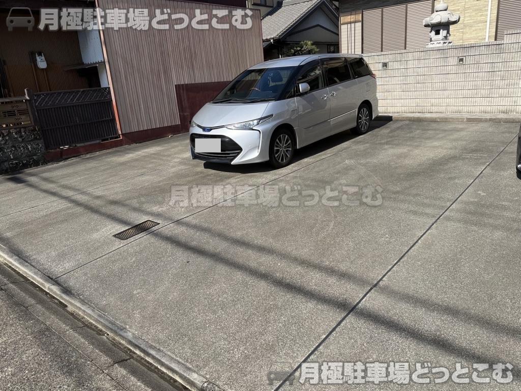 名古屋市港区明正1丁目120の月極駐車場3