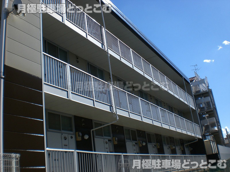 横浜市鶴見区東寺尾1－38－13の月極駐車場2