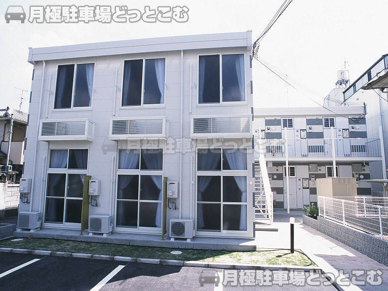 東大阪市大蓮東2－10－27の月極駐車場1