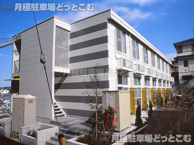 横浜市神奈川区片倉1－21－2の月極駐車場1