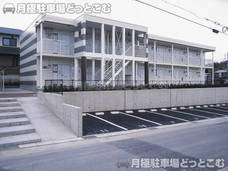 名古屋市天白区荒池2－2704の月極駐車場1