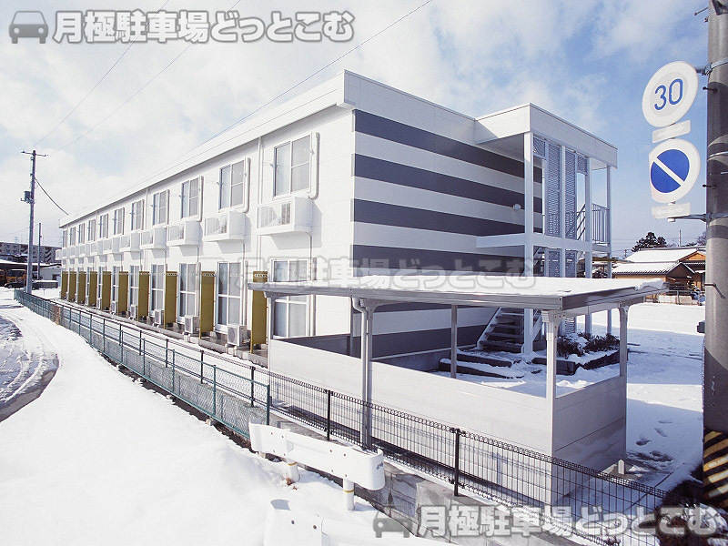 白河市和尚壇山2－155の月極駐車場2